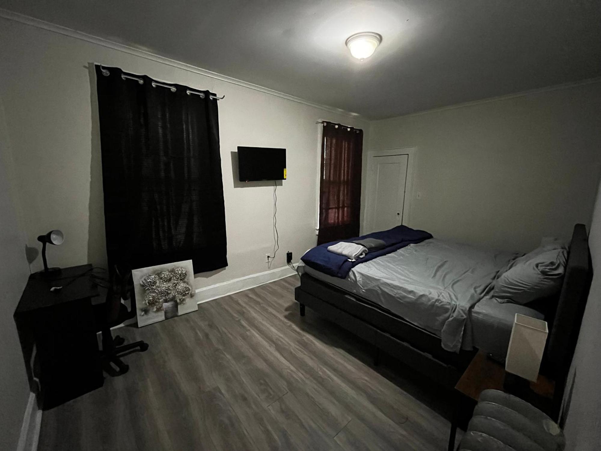 Spacious Cozy Private Room Ньюарк Екстер'єр фото